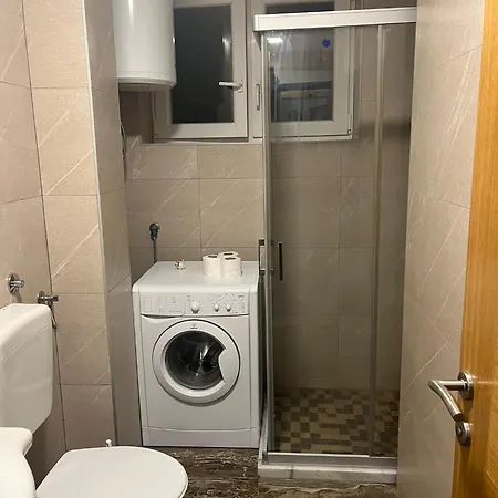아파트 Two Bedroom 모스타르